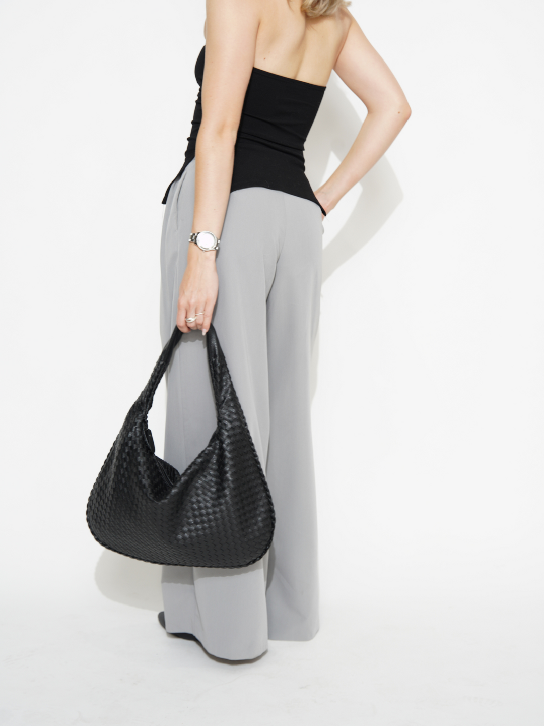LYONNE – ONE SHOULDER WONDER BAG