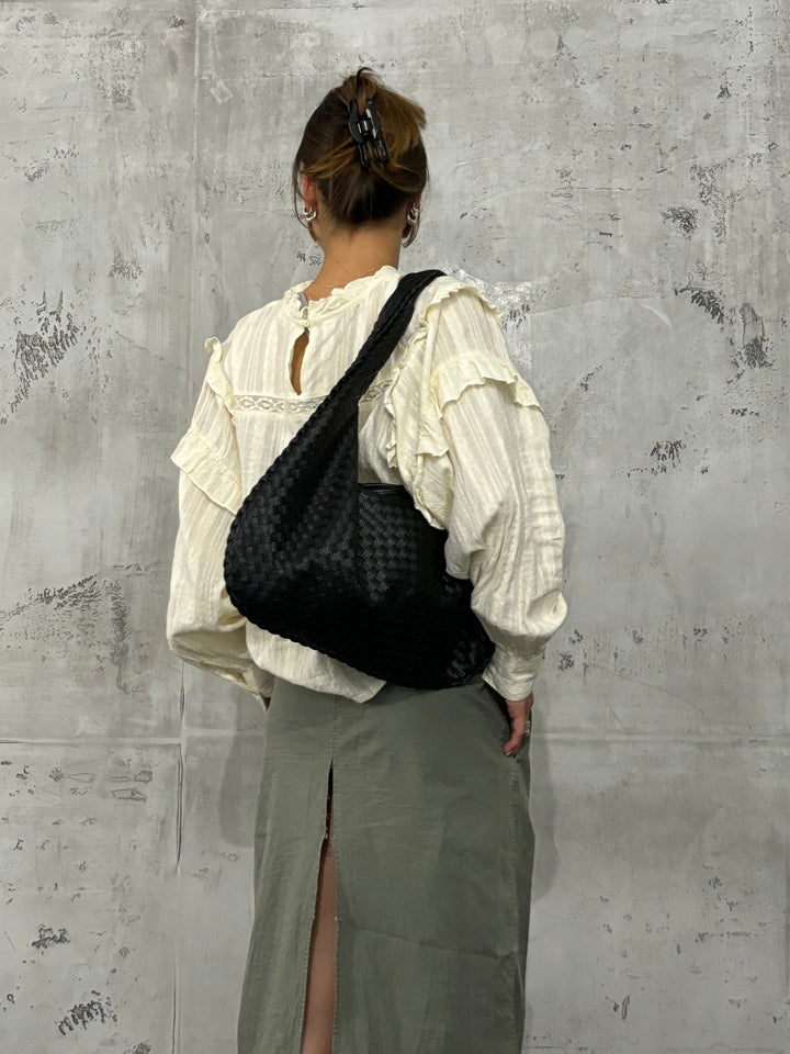 LYONNE – ONE SHOULDER WONDER BAG