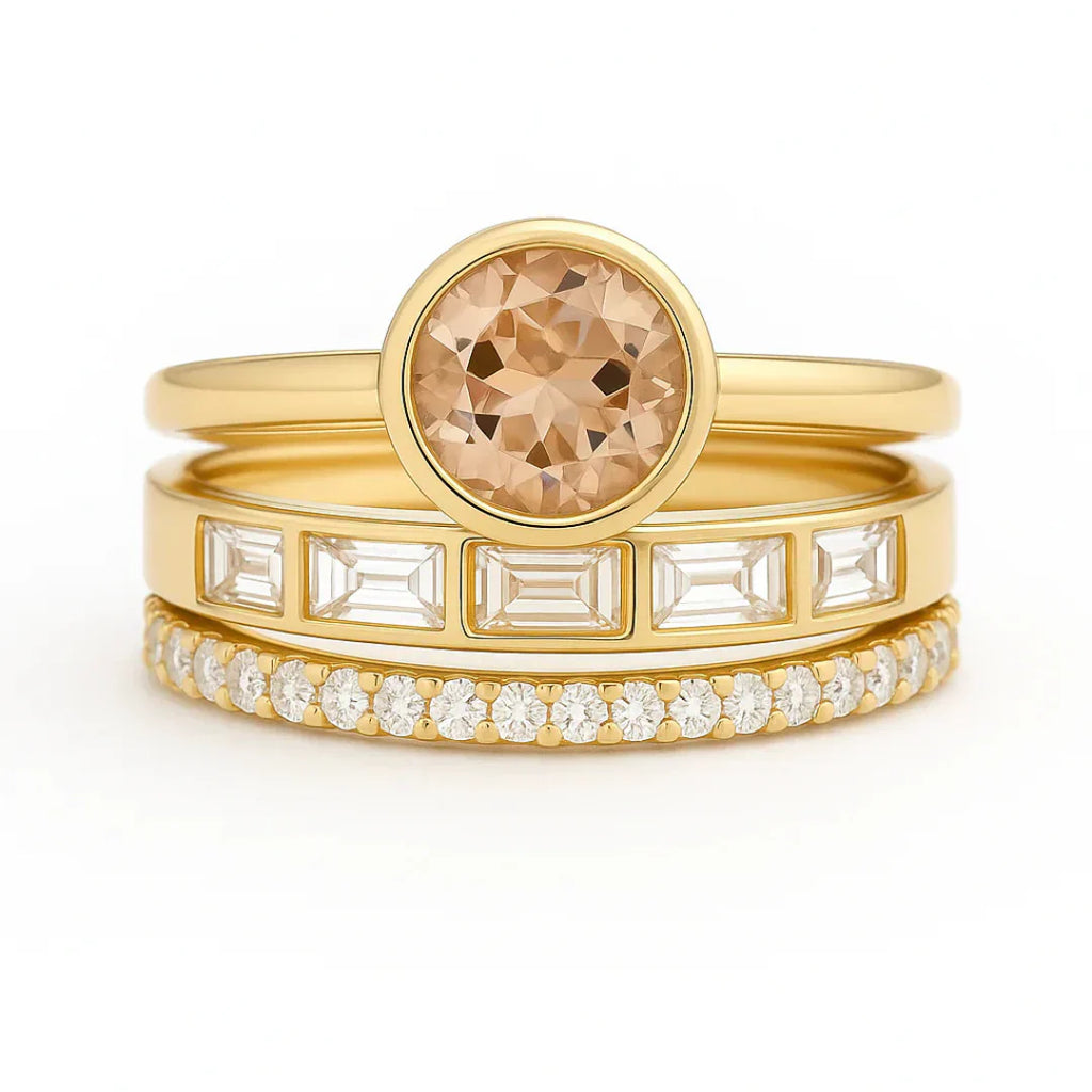 Elegant Gold Ring with Crystals Encrusted