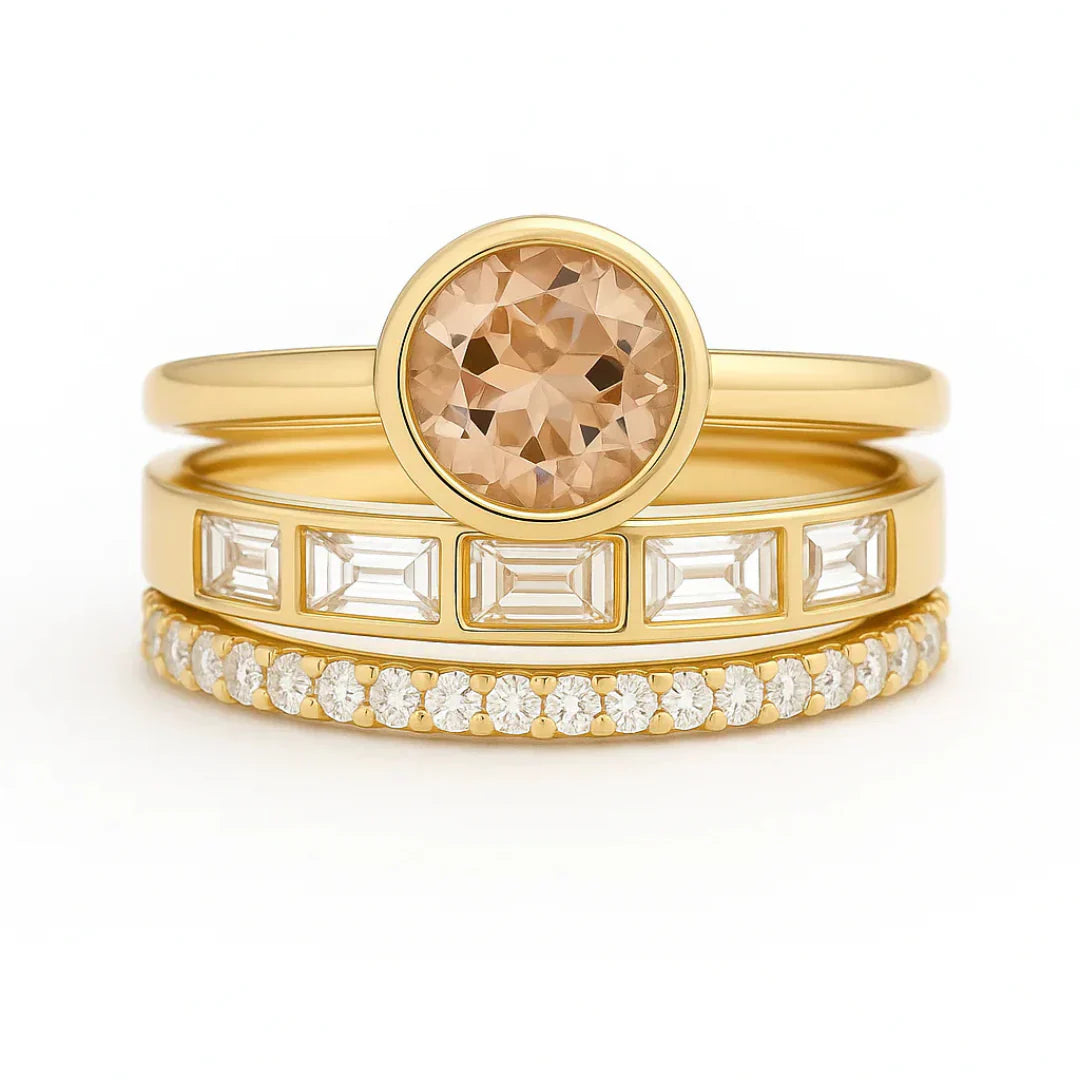 Elegant Gold Ring with Crystals Encrusted