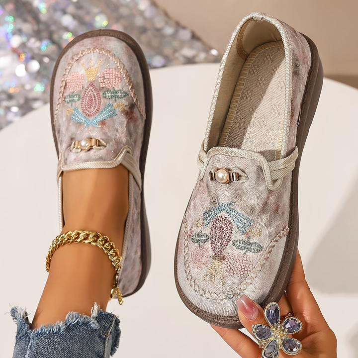 Rosalie™ | Embroidered Comfort Loafers