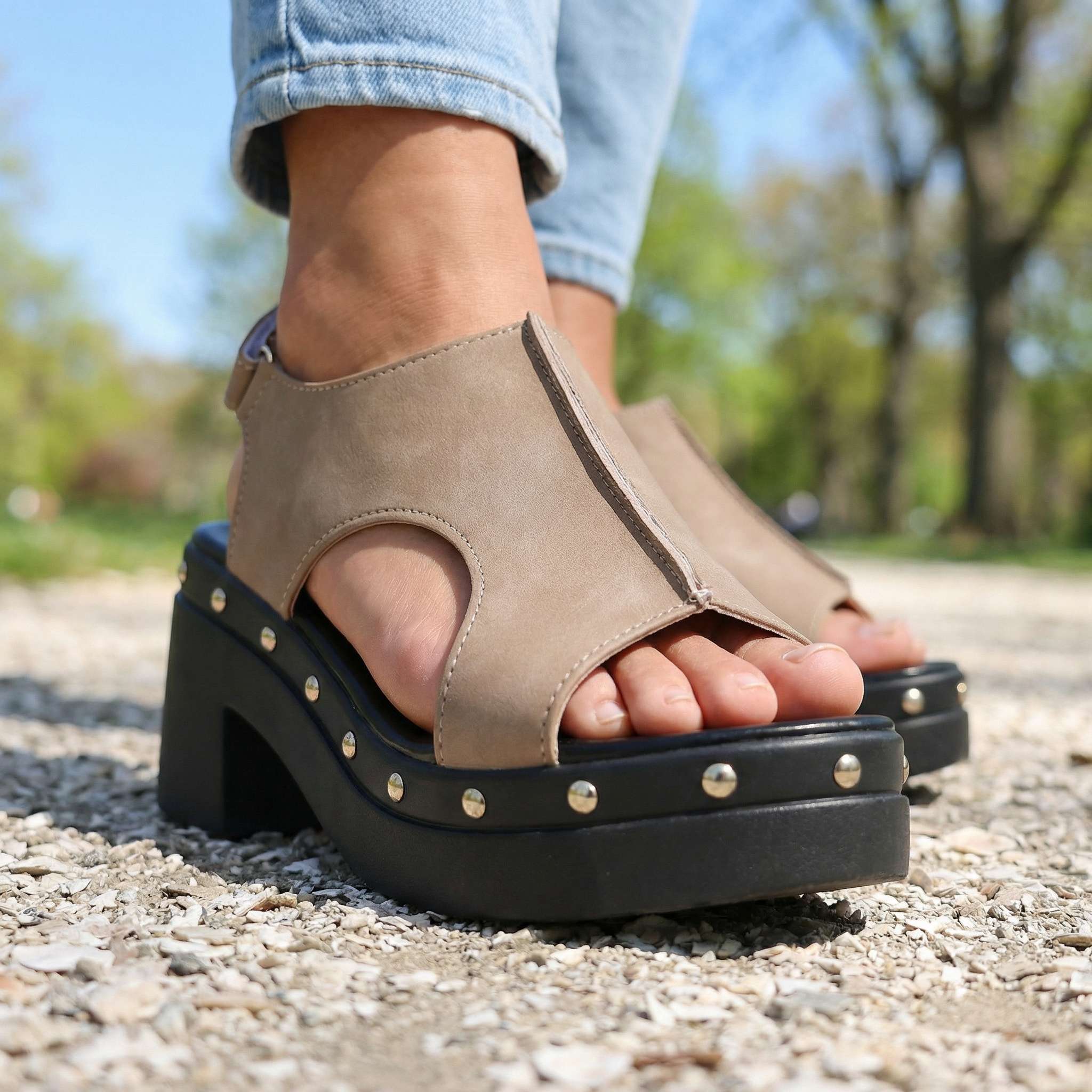 Loretta Studded Slides