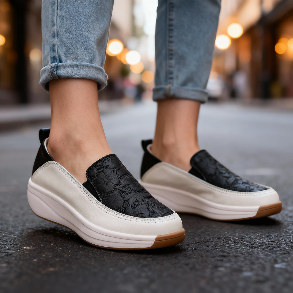 Lorena Bloom Loafers