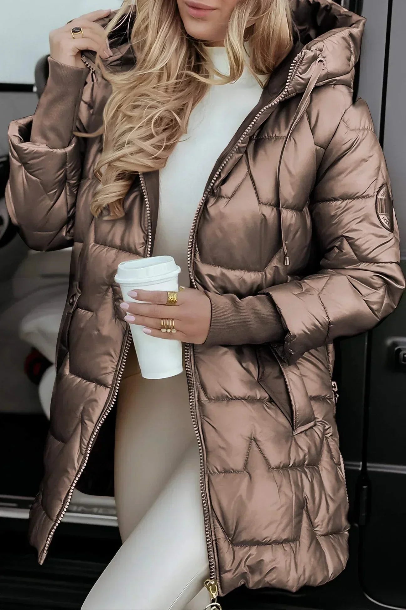 Chivelle | Lightweight Hooded Coat for Everyday Comfort
