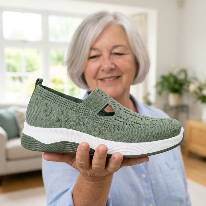 CHARLOTTE AVALON | KNIT SLIP-ON SHOES FOR WOMAN