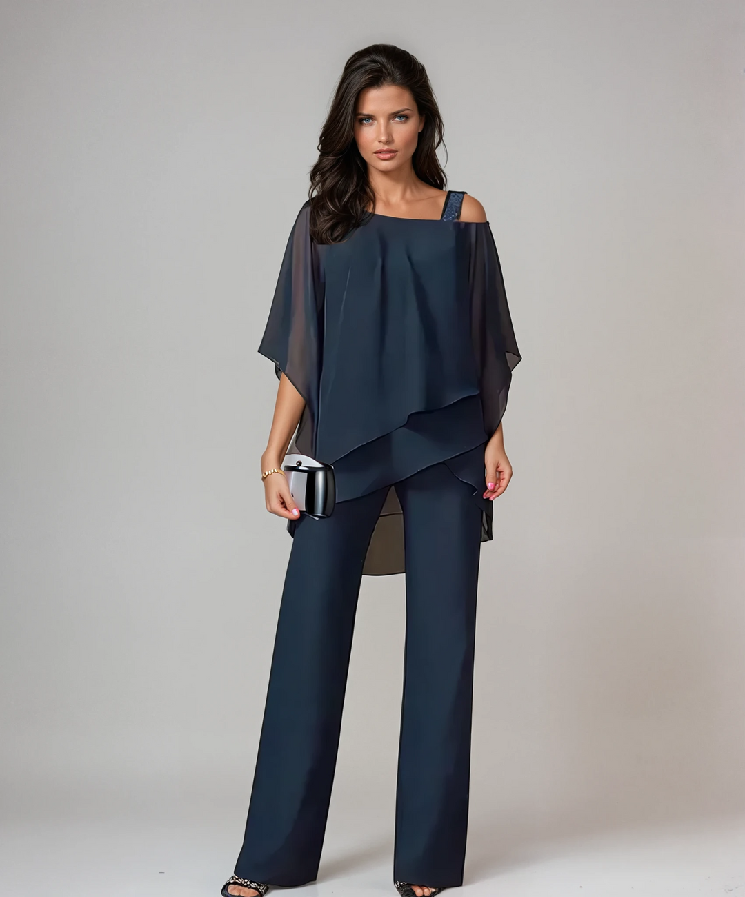 CHARLOTTE AVALON | LAYERED TWO-PIECE SET FOR WOMAN