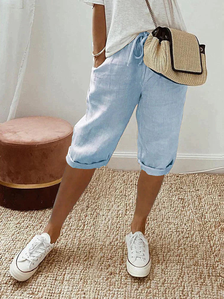 Yara – Light Short Trousers