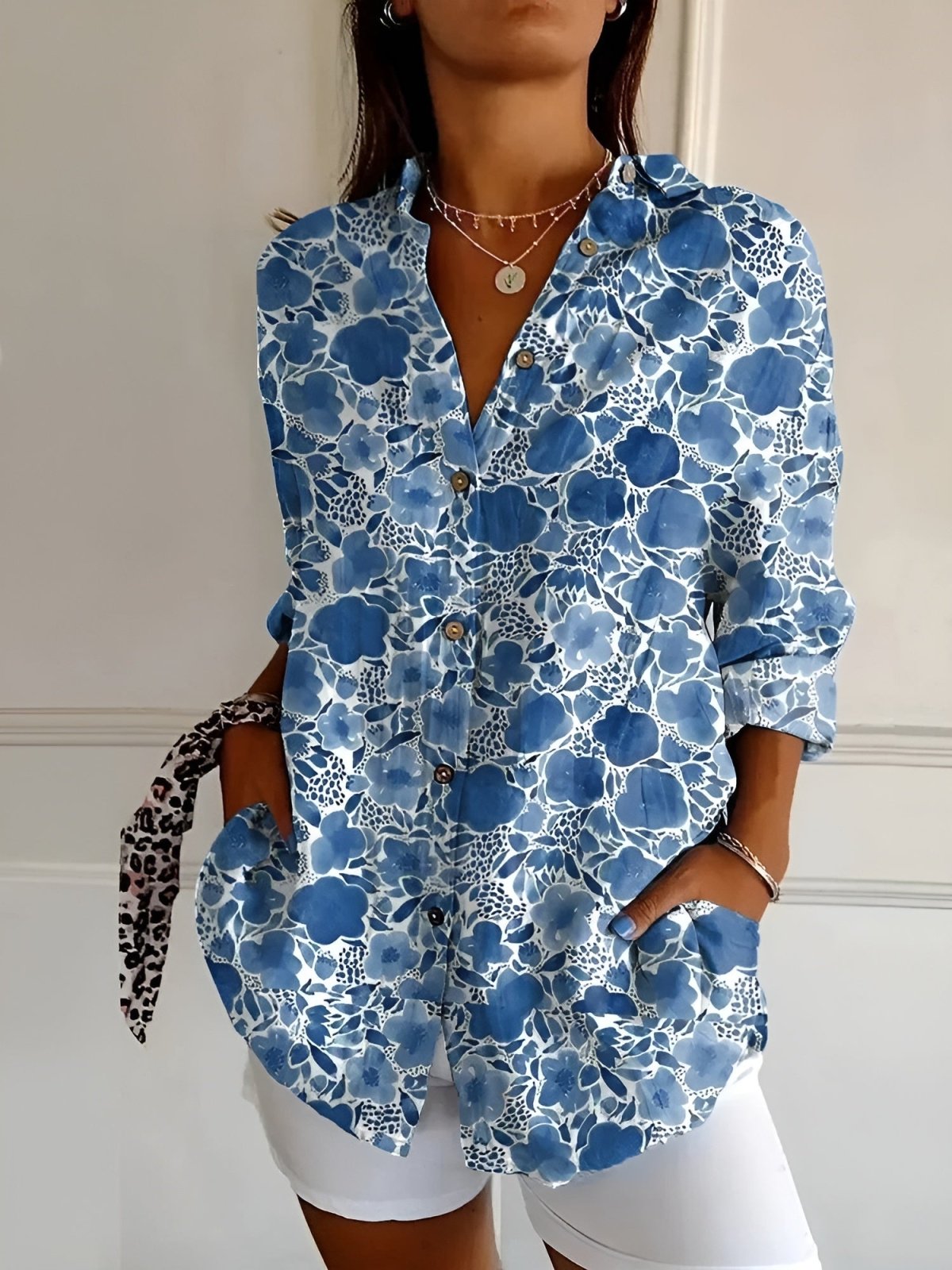 Madilyn | Blouse with Buttons